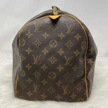 Load image into Gallery viewer, 431 Preowned Authentic Louis Vuitton Monogram Keepall 45 Travel Bag SP0997