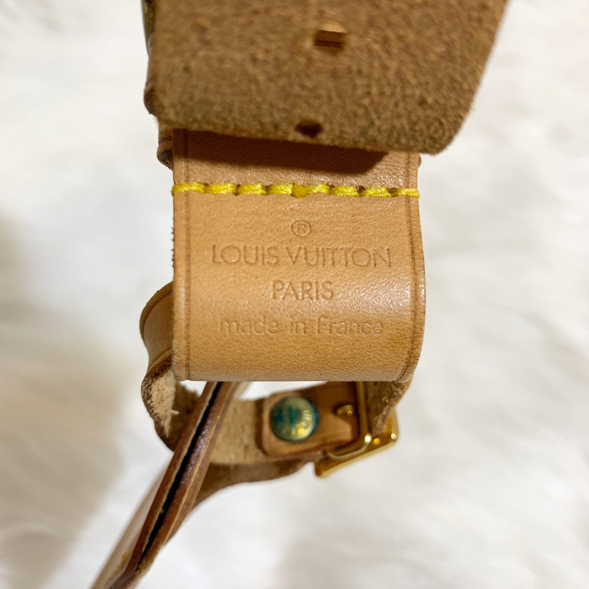 Sold at Auction: AUTHENTIC LOUIS VUITTON LEATHER LEATHER NAME TAG