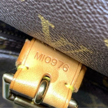 Load image into Gallery viewer, 089 Pre-Owned Auth Vtg.Louis Vuitton Monogram Montsouris  GM Backpack Bag MI0976