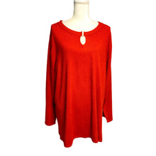 Load image into Gallery viewer, NWT Pre-owned Requirements Soft Top Red Keyhole Neckline Long Sleeve Blouse Plus Size 3X