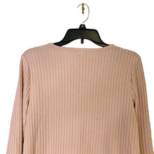 Load image into Gallery viewer, NWT Pre-owned Falls Creek V Neck Long Sleeve Ruffle Soft Flowy Peach Knit Sweater Sz Small