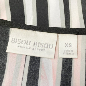 Pre-owned Bisou Bisou V-Neck Cold Shoulder Short Sleeve Striped Floral Hi-Lo Blouse Sz XS