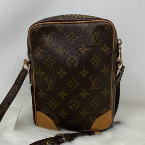295 Pre Owned Auth Louis Vuitton Monogram Danube Shoulder Crossbody Bag SL 0050