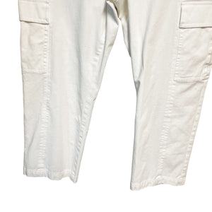 EUC Pre-owned Chico's Women's Super Soft Mid Rise White Ankle Cropped Cargo Pants Size 1