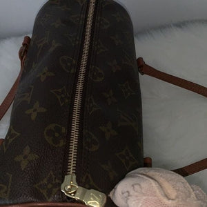 252 Pre Owned Authentic Louis Vuitton Monogram Canvas Papillon Handbag 842
