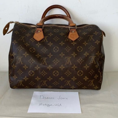 262 Pre Owned Authentic Louis Vuitton Monogram Speedy 30 Travel Handbag VI 8911