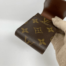 Load image into Gallery viewer, 0104 Pre Owned Authentic Louis Vuitton Monogram Cigarette Case Holder CT0073