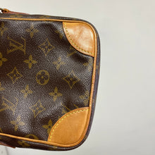 Load image into Gallery viewer, preowned ￼ Louis Vuitton danube pm SL0050