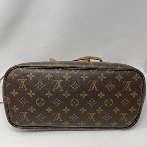 176 Pre Owned Authentic Louis Vuitton Monogram Neverfull MM Tote Bag SF4159