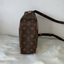 Load image into Gallery viewer, 258 Pre Owned Authentic Louis Vuitton Danube Monogram Crossbody Bag 882 SL