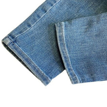 Load image into Gallery viewer, EUC Pre-owned Old Navy Rock Star Mid Rise Ripped Stretch Super Skinny Denim Jeans Size 6