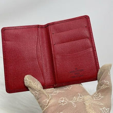 Load image into Gallery viewer, 0166 Pre Owned Authentic Louis Vuitton Red Epi Leather Card Case Holder SP0010