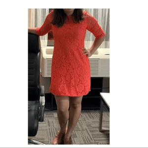 Pre-owned Vince Camuto Coral Lace Dress Size 8