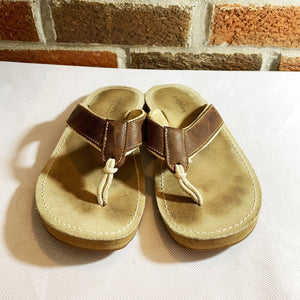 Pre-Owned GUC Sperry Womens Leather Top Sider Thong Slipper Sandal Size 8