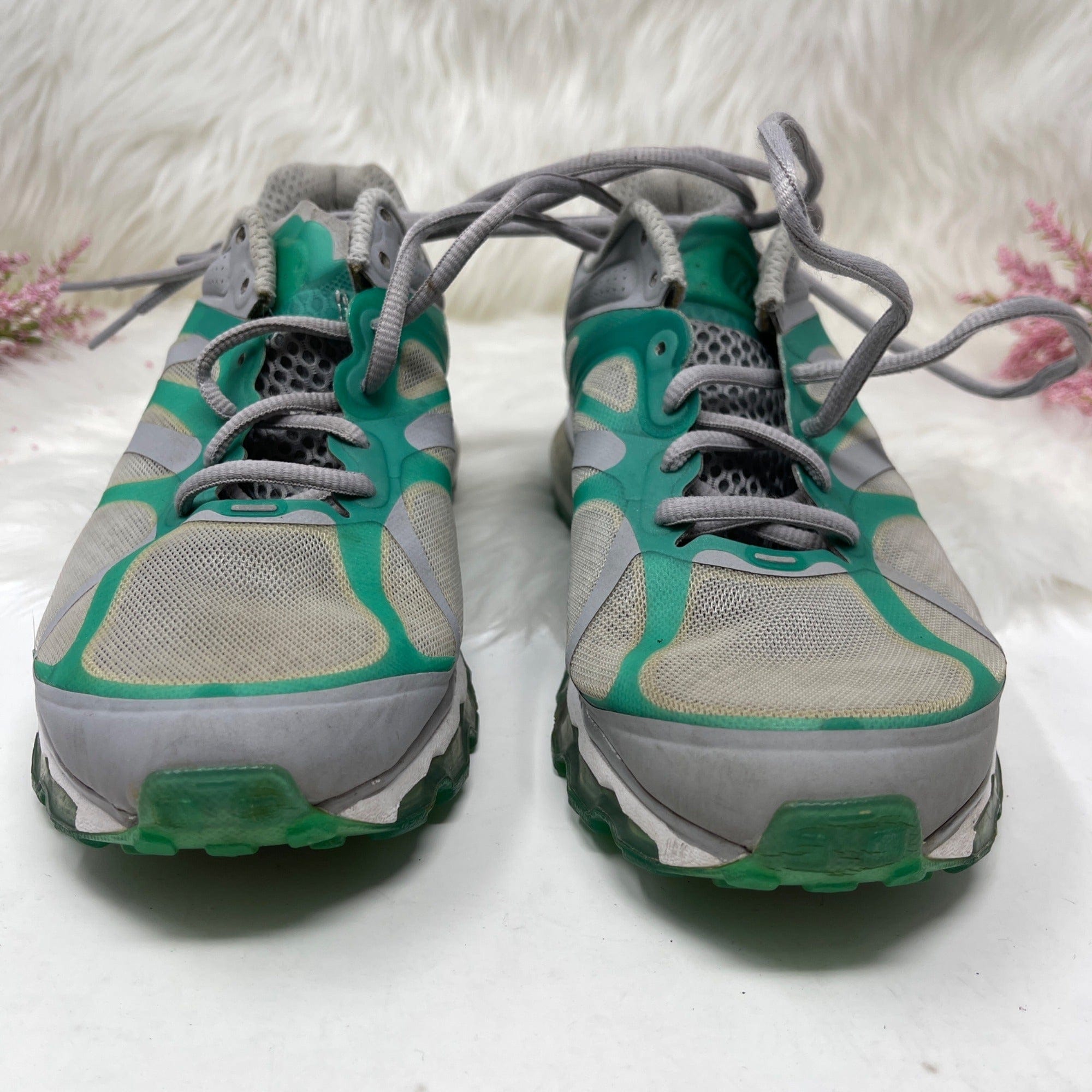 rit Geestelijk etiquette Pre-Owned Women Nike Air Max FITSOLE Sneakers Lace Up Lightweight Comf –  Thriftinghills LLC