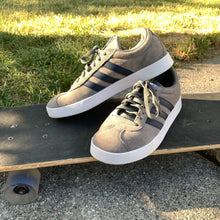 Load image into Gallery viewer, Pre- Owned EUC Adidas Suede Skater Shoes Gray Blue Stripe Sneakers Size 8