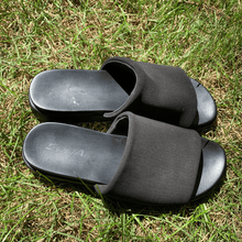 Load image into Gallery viewer, Pre-Owned EUC Soda Open Toe Slides Black Platform Sandal  Size 8.5