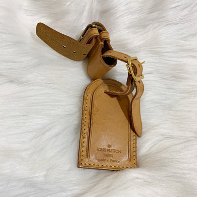 Pre-Owned Authentic Louis Vuitton Leather Name Tag (002)